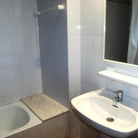 By The In Spain Apartment L'Estartit